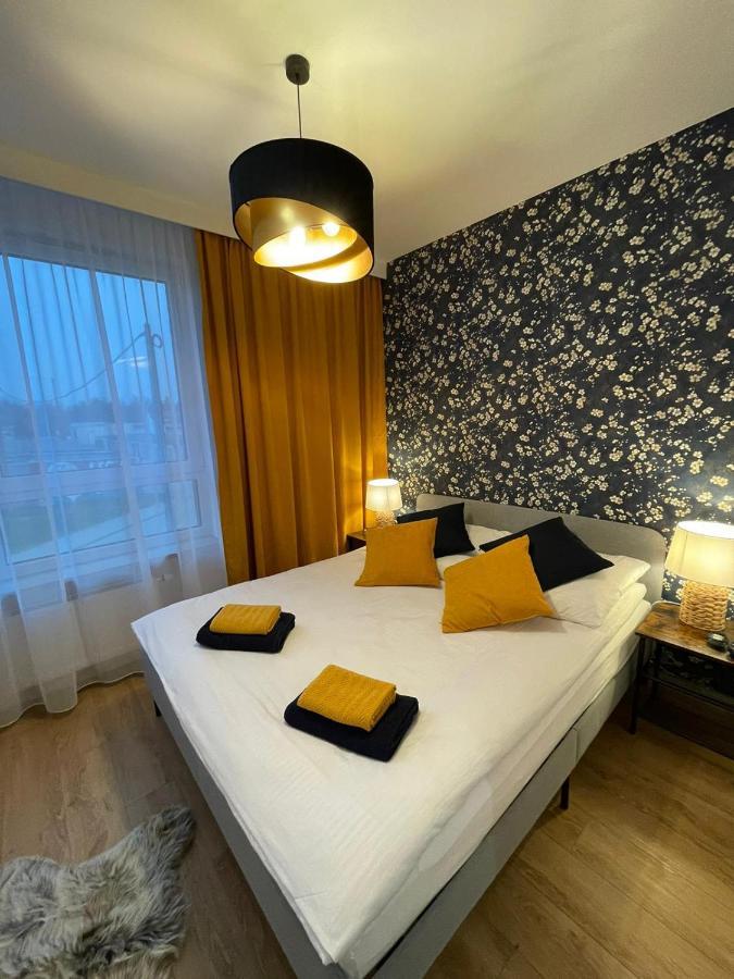 Apartament Pileckiego Nowy Dwor Mazowiecki Modlin Airport ภายนอก รูปภาพ